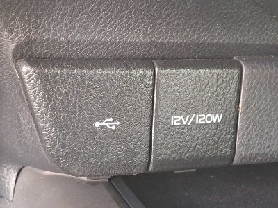 2024 Toyota Camry SE Auto