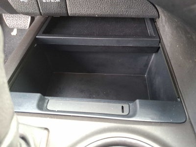 2024 Toyota Camry SE Auto