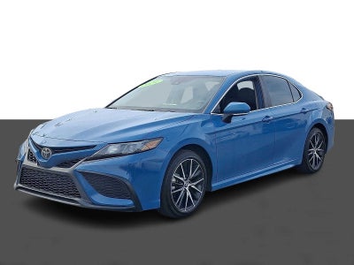 2024 Toyota Camry SE Auto
