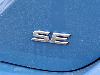 2024 Toyota Camry SE Auto