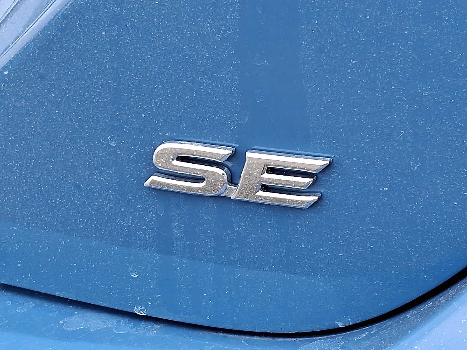 2024 Toyota Camry SE Auto