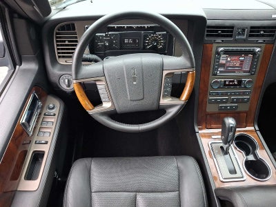2011 Lincoln Navigator 4WD 4dr