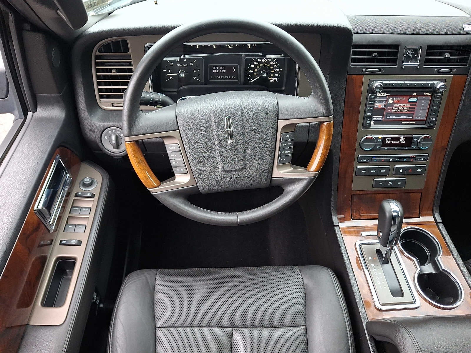 2011 Lincoln Navigator 4WD 4dr