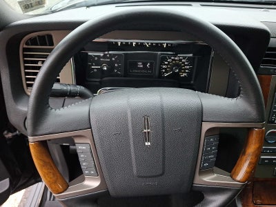 2011 Lincoln Navigator 4WD 4dr