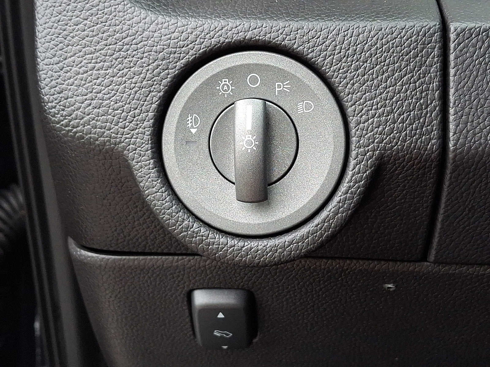 2011 Lincoln Navigator 4WD 4dr