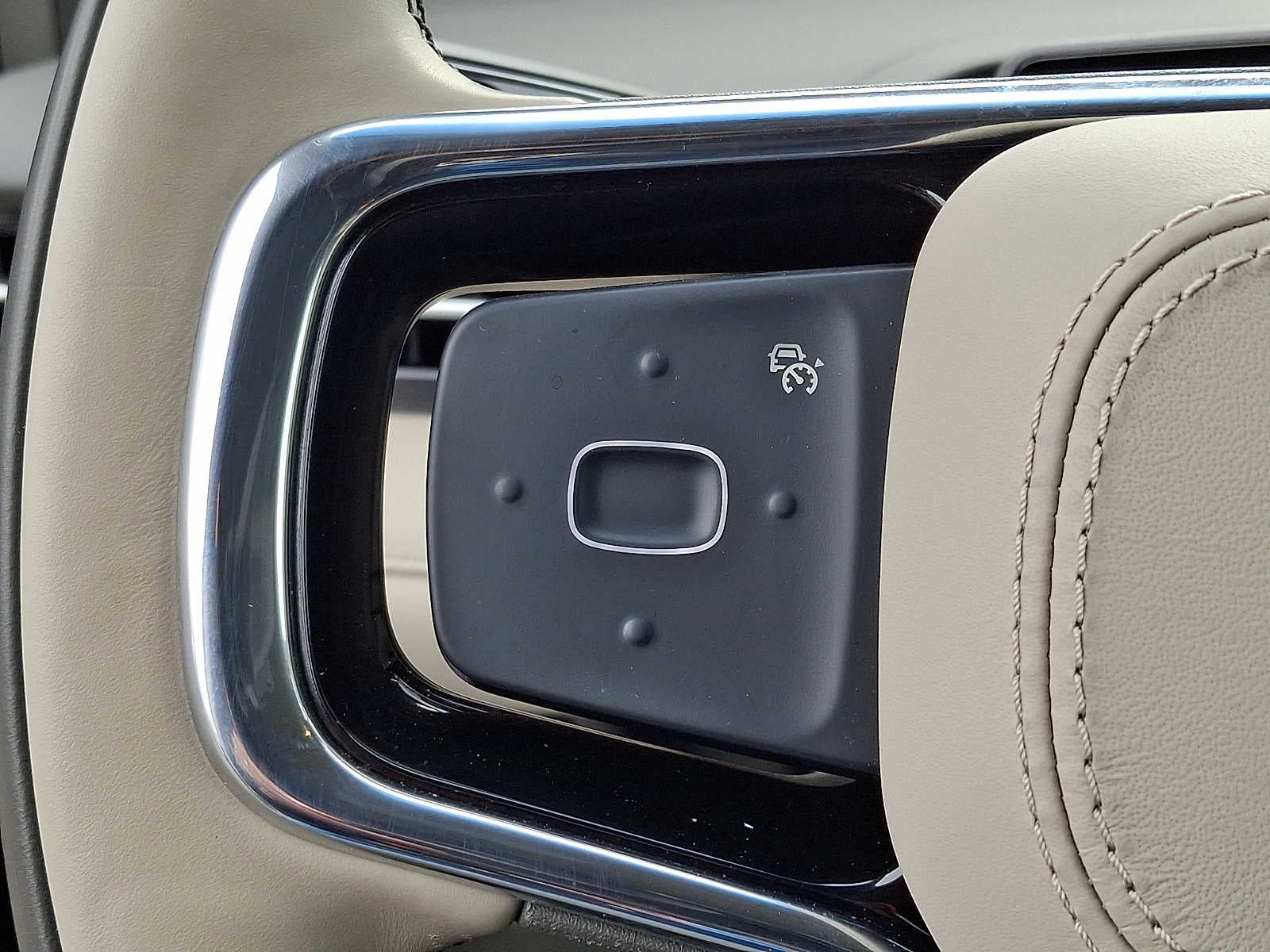 2024 Lincoln Nautilus Premiere AWD