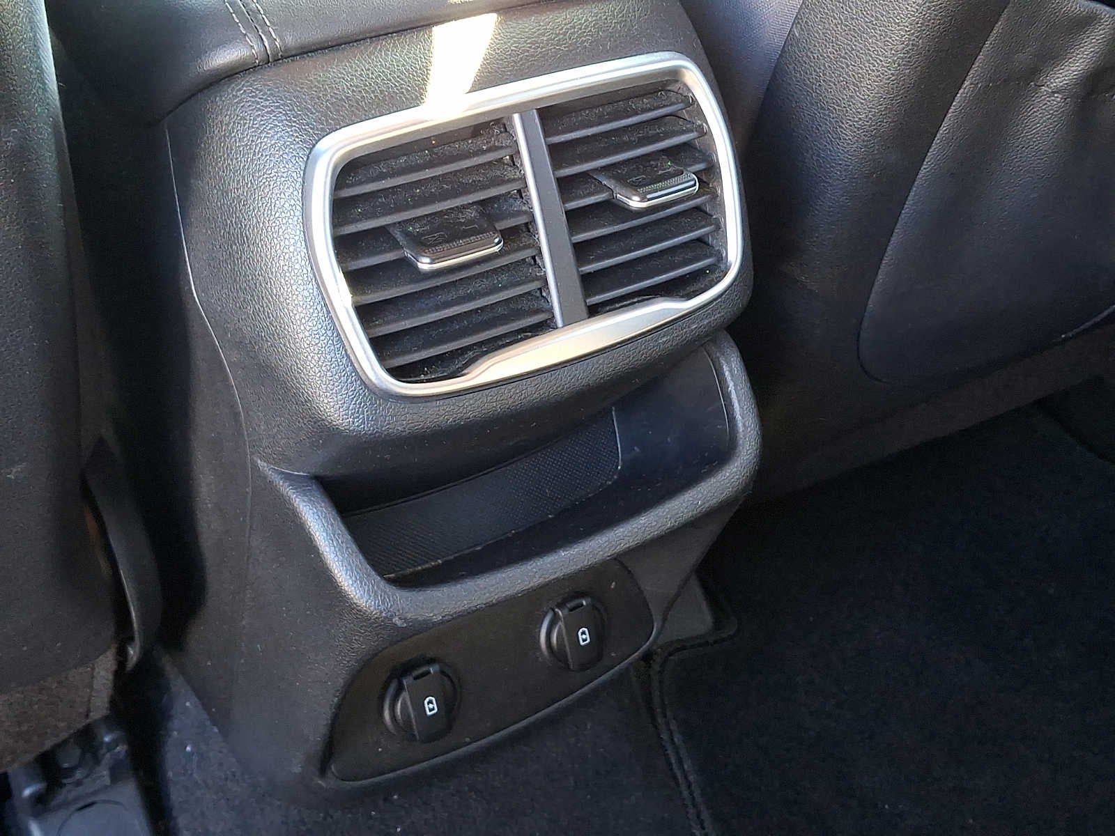 2020 Hyundai Santa Fe SEL 2.4L Auto AWD