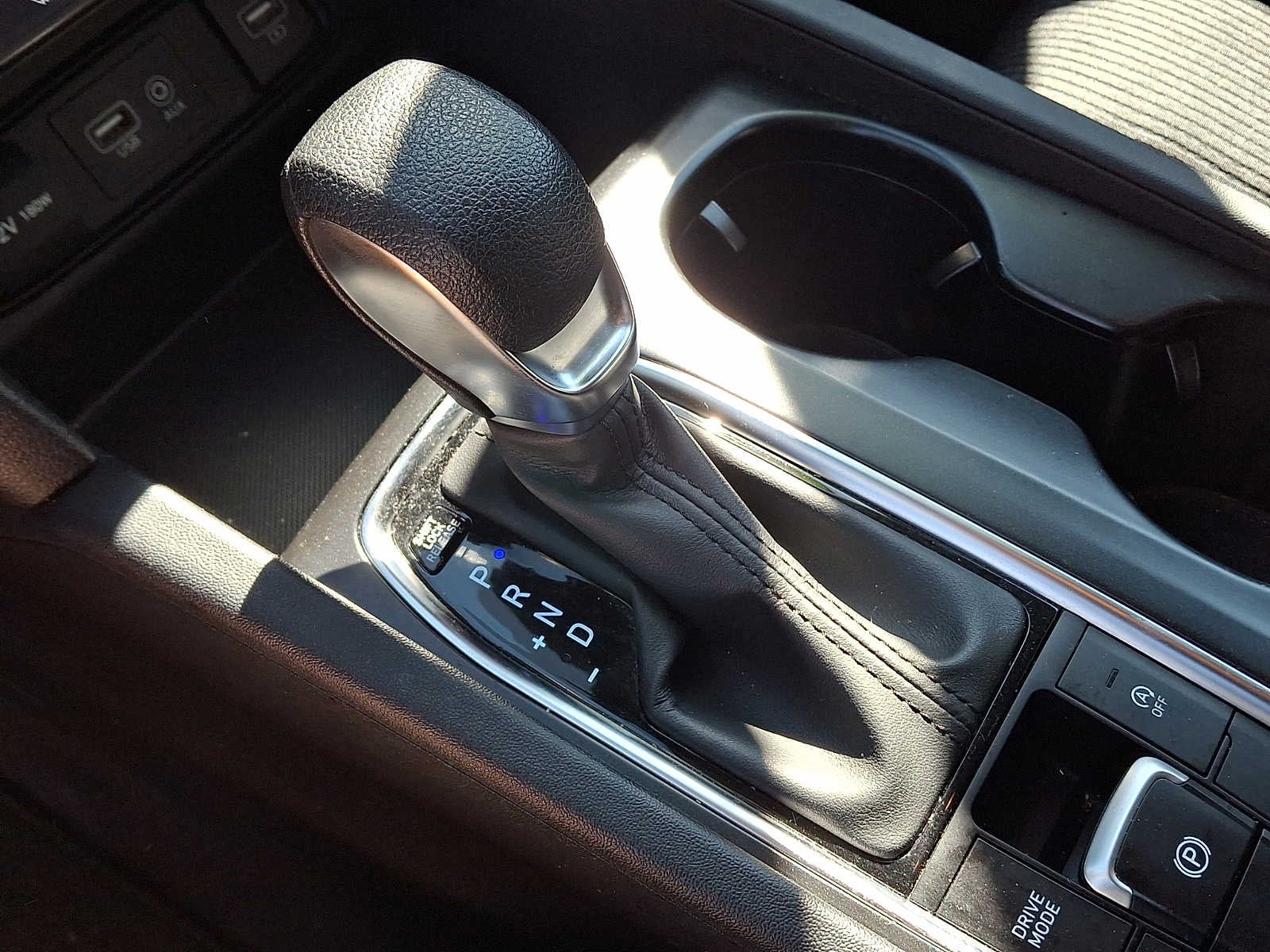 2020 Hyundai Santa Fe SEL 2.4L Auto AWD