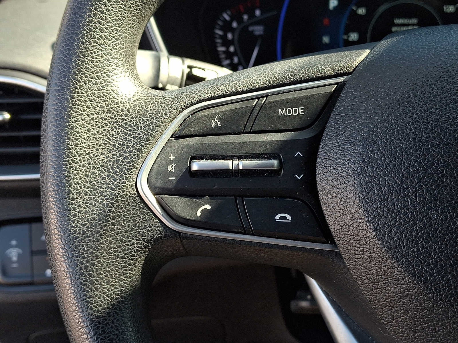 2020 Hyundai Santa Fe SEL 2.4L Auto AWD