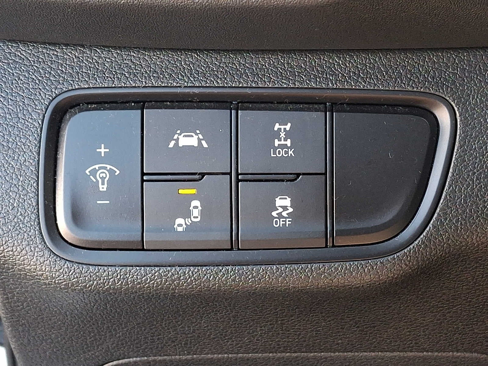 2020 Hyundai Santa Fe SEL 2.4L Auto AWD
