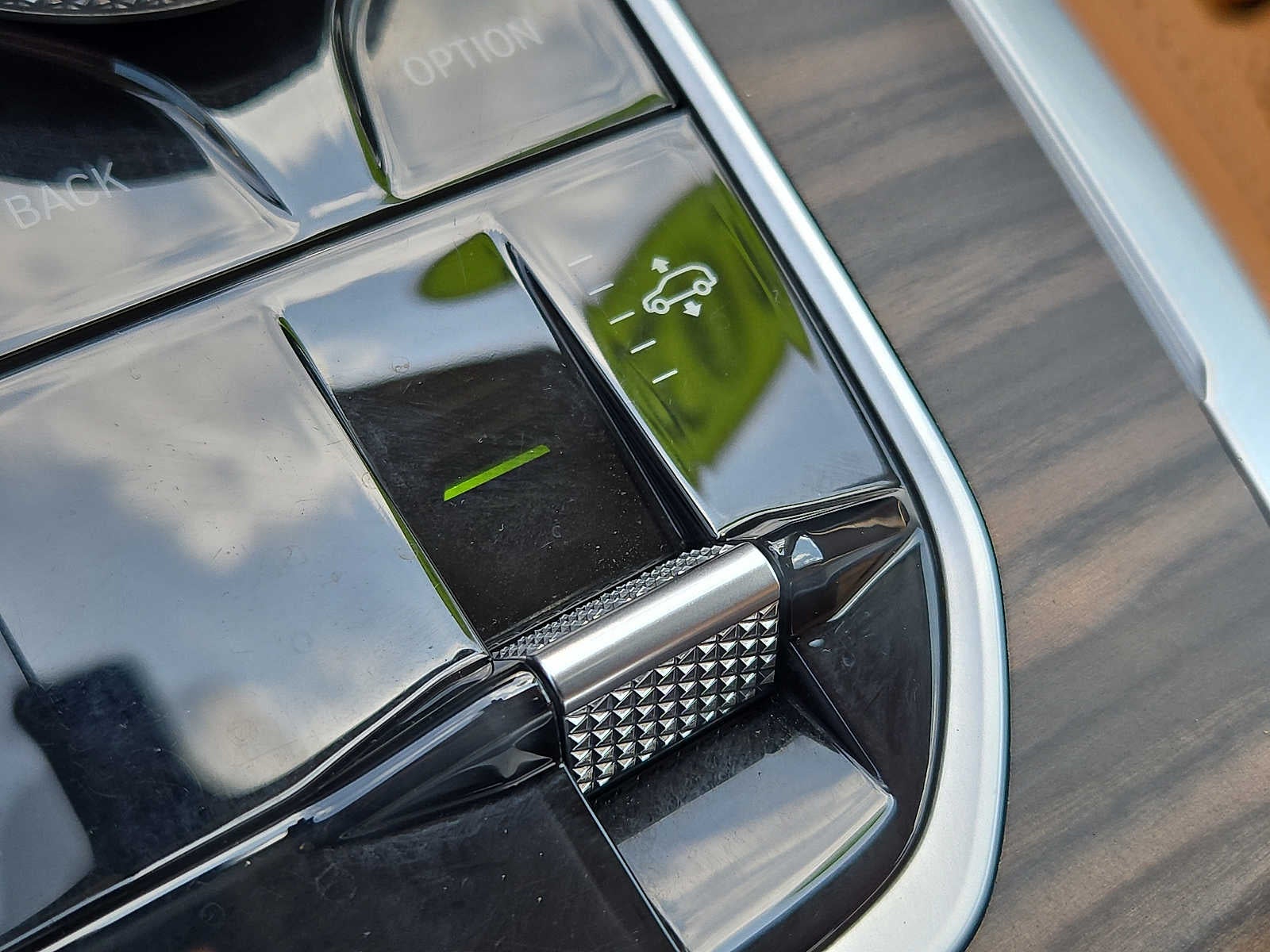 2025 BMW X7 xDrive40i Sports Activity Vehicle