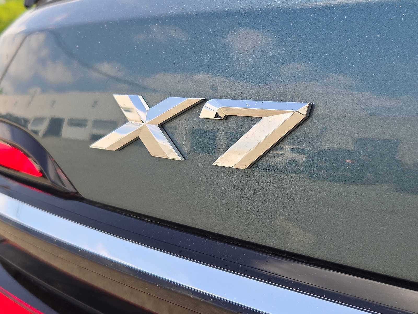 2025 BMW X7 xDrive40i Sports Activity Vehicle