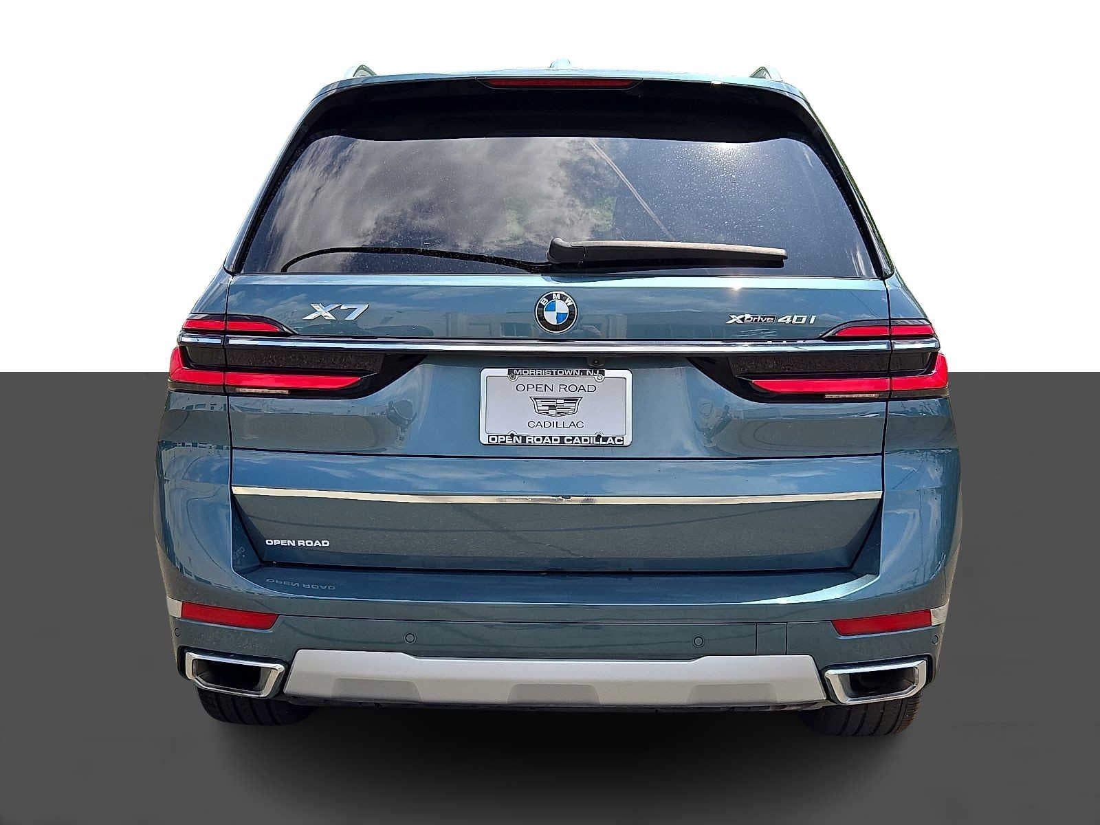 2025 BMW X7 xDrive40i Sports Activity Vehicle
