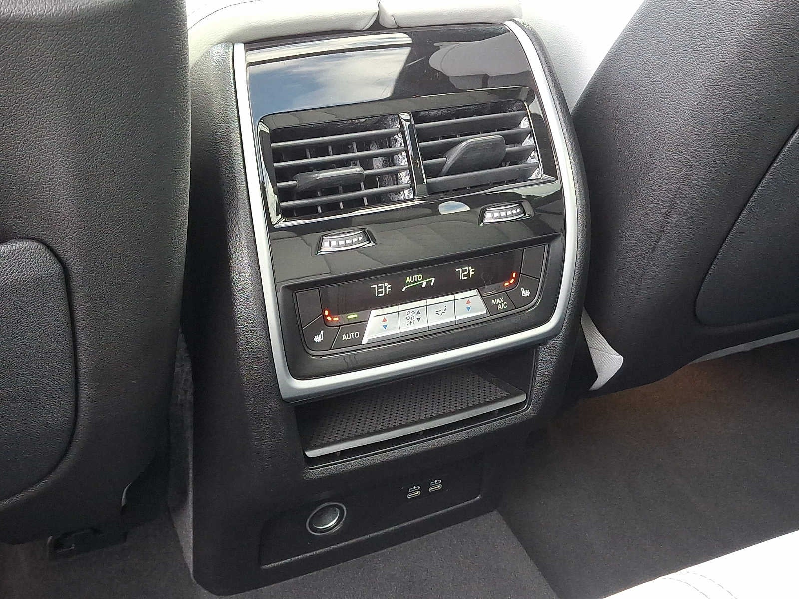 2026 BMW X5 M60i Sports Activity Vehicle