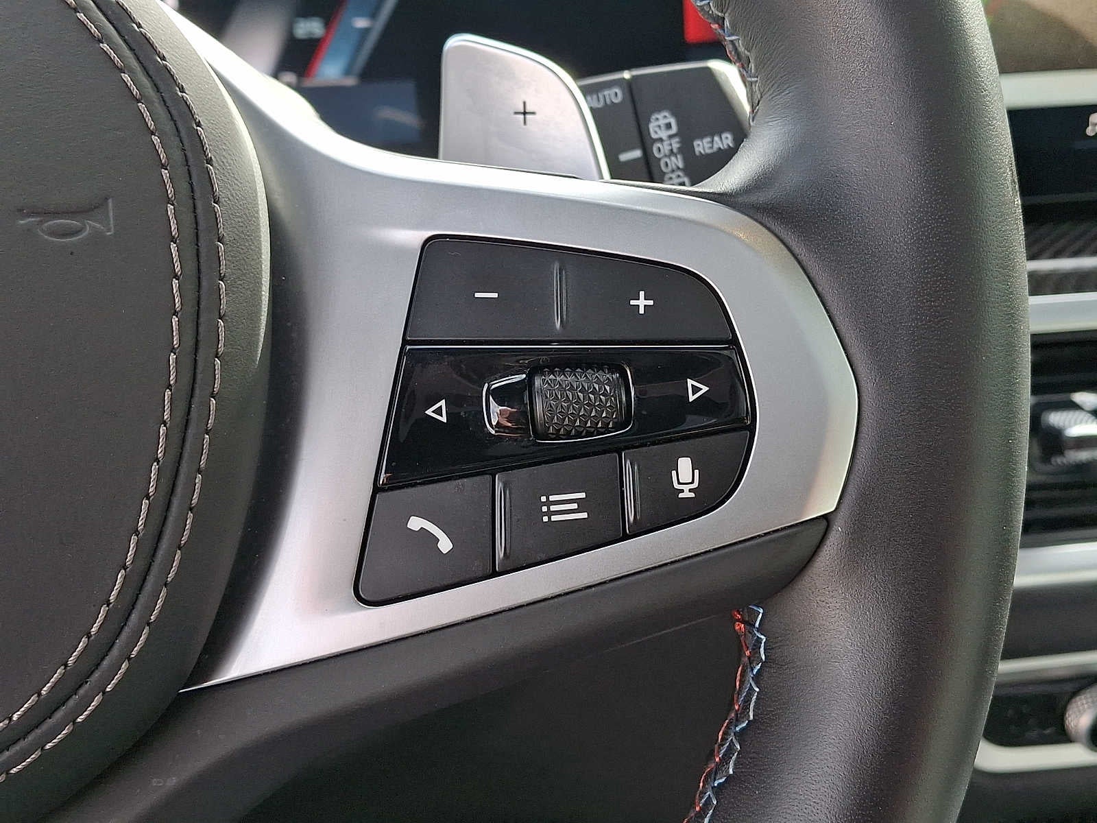 2026 BMW X5 M60i Sports Activity Vehicle