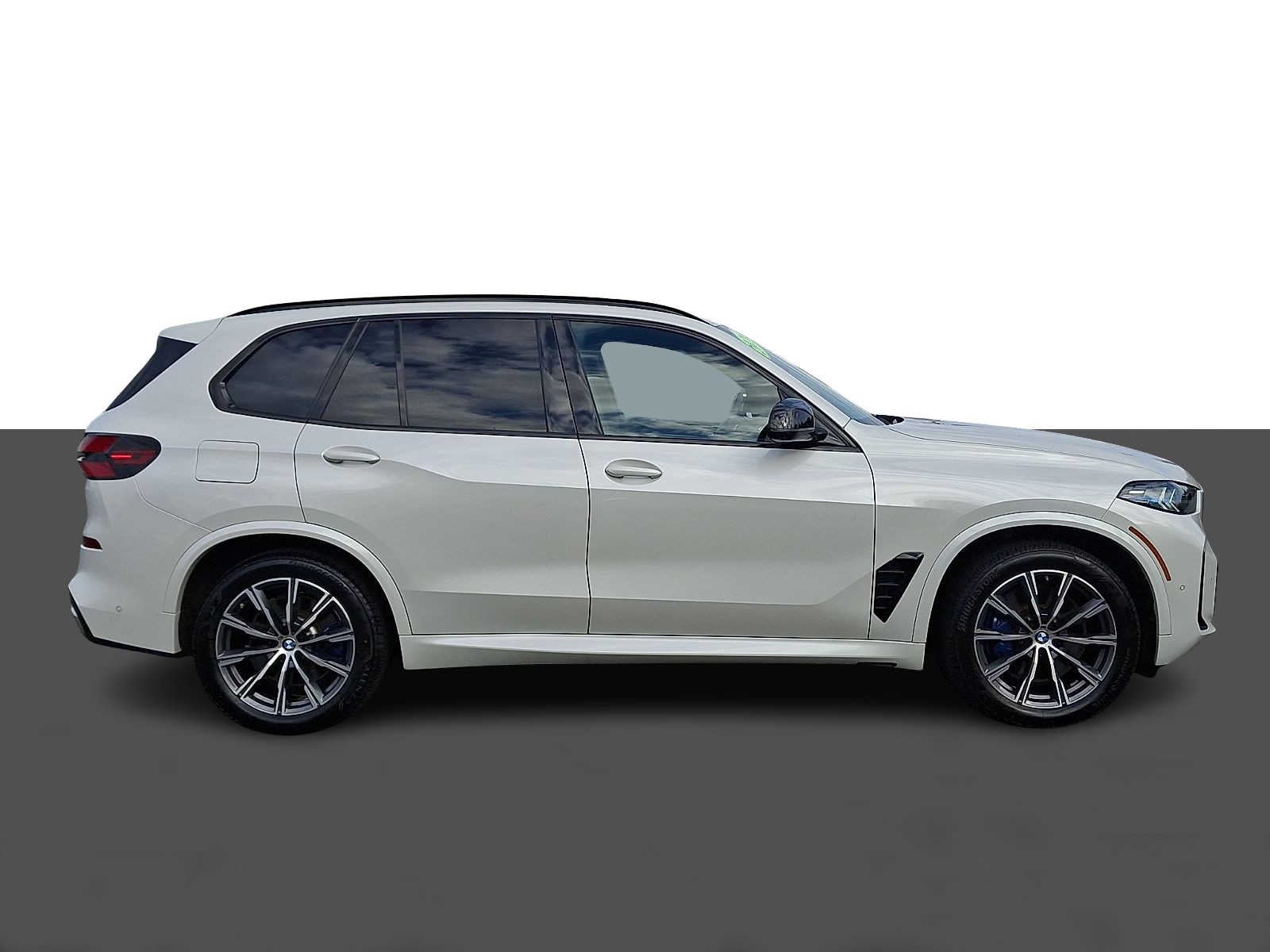 2026 BMW X5 M60i Sports Activity Vehicle