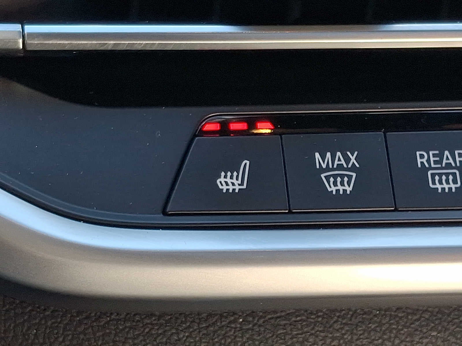 2023 BMW X6 xDrive40i Sports Activity Coupe