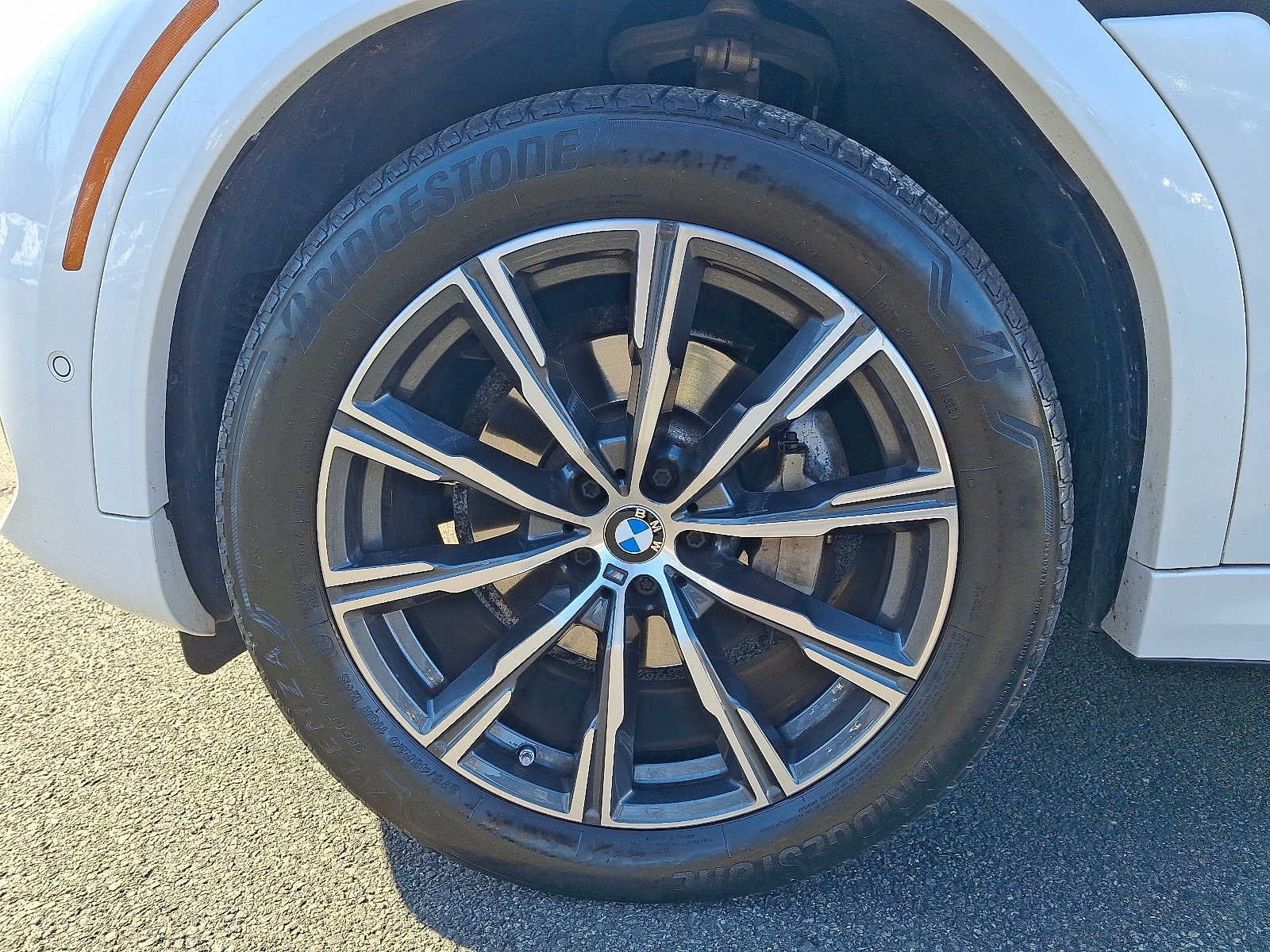 2023 BMW X6 xDrive40i Sports Activity Coupe