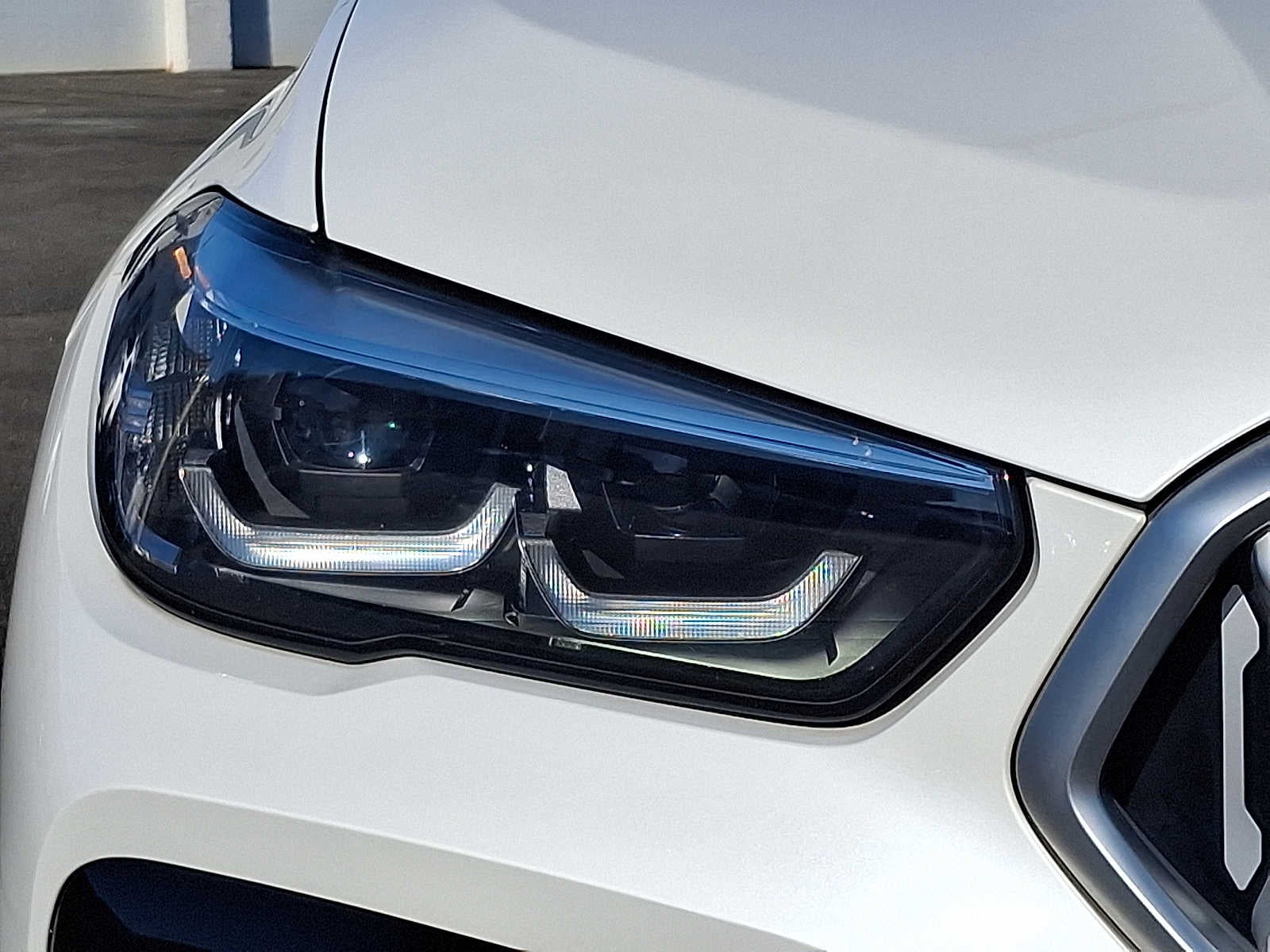 2023 BMW X6 xDrive40i Sports Activity Coupe