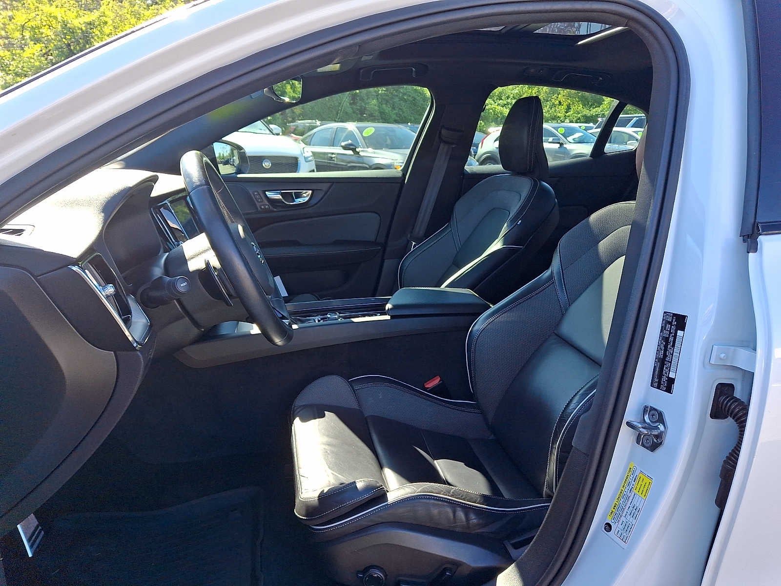 2019 Volvo S60 T6 AWD R-Design