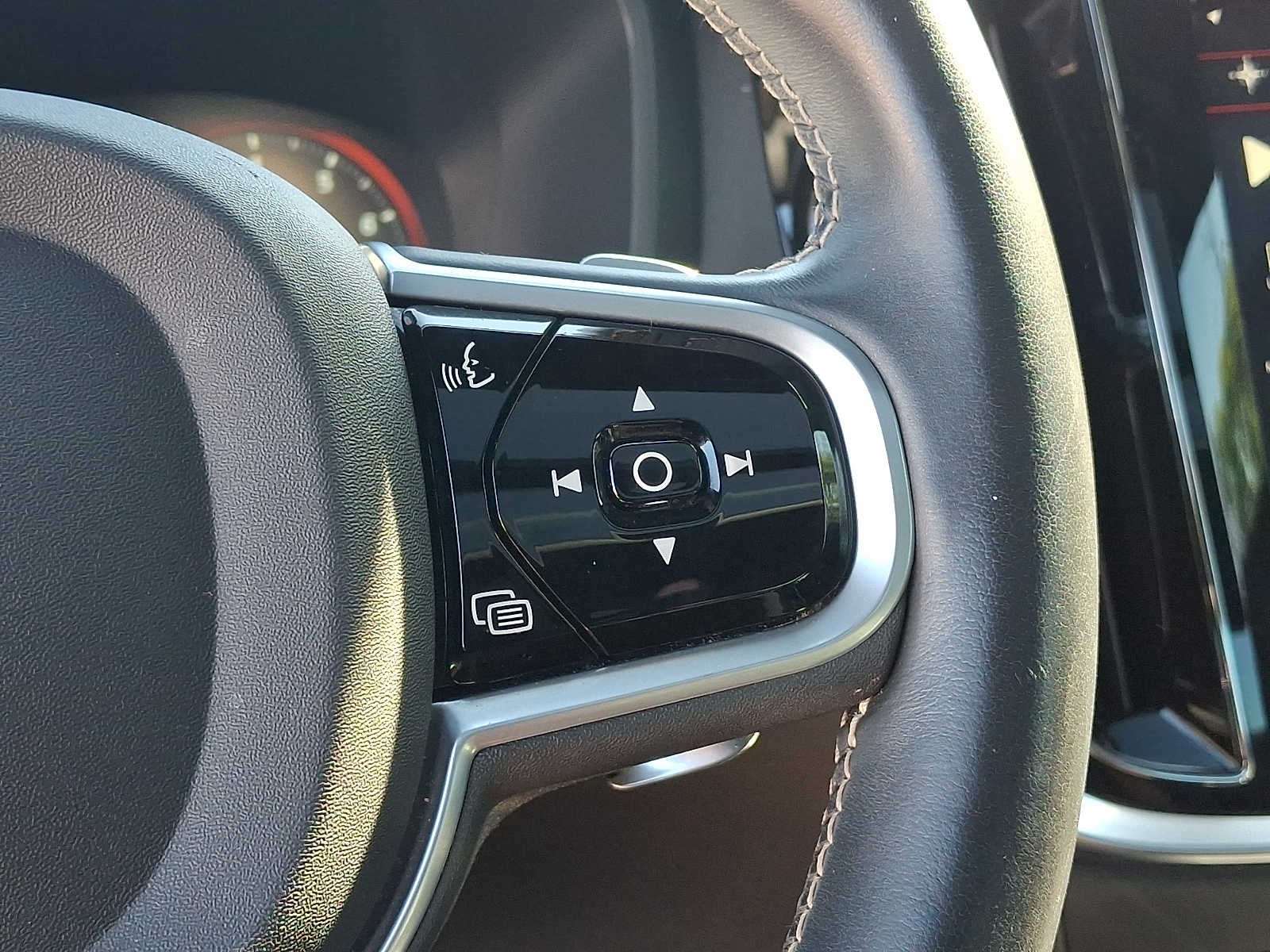 2019 Volvo S60 T6 AWD R-Design