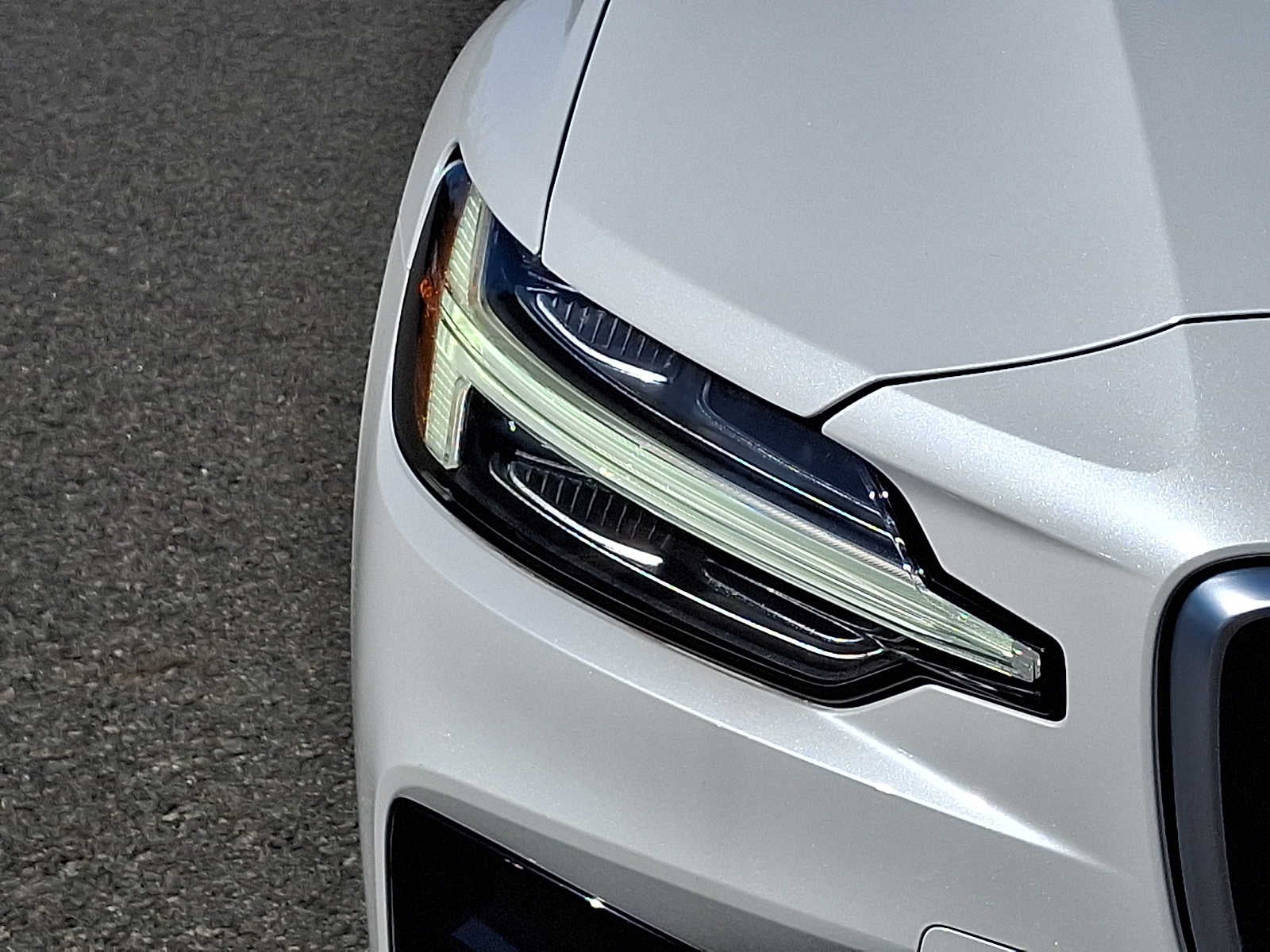 2019 Volvo S60 T6 AWD R-Design