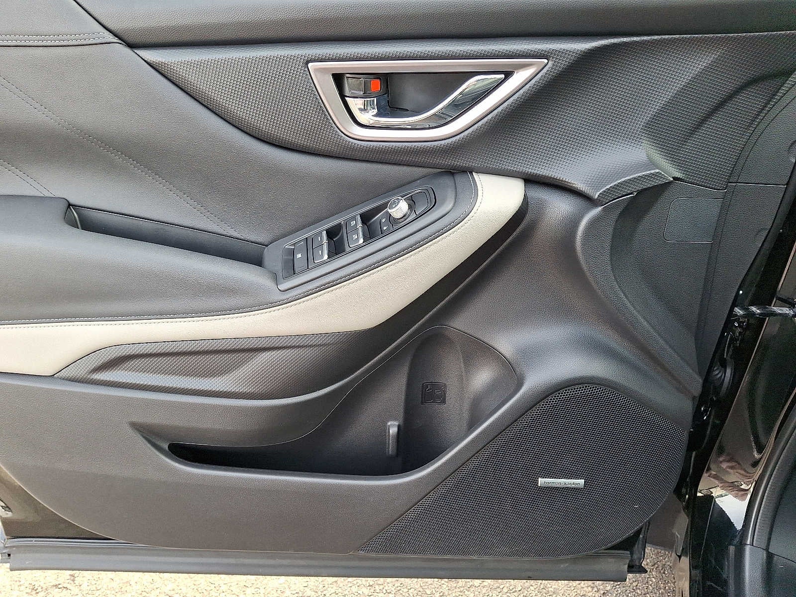 2023 Subaru Forester Limited CVT