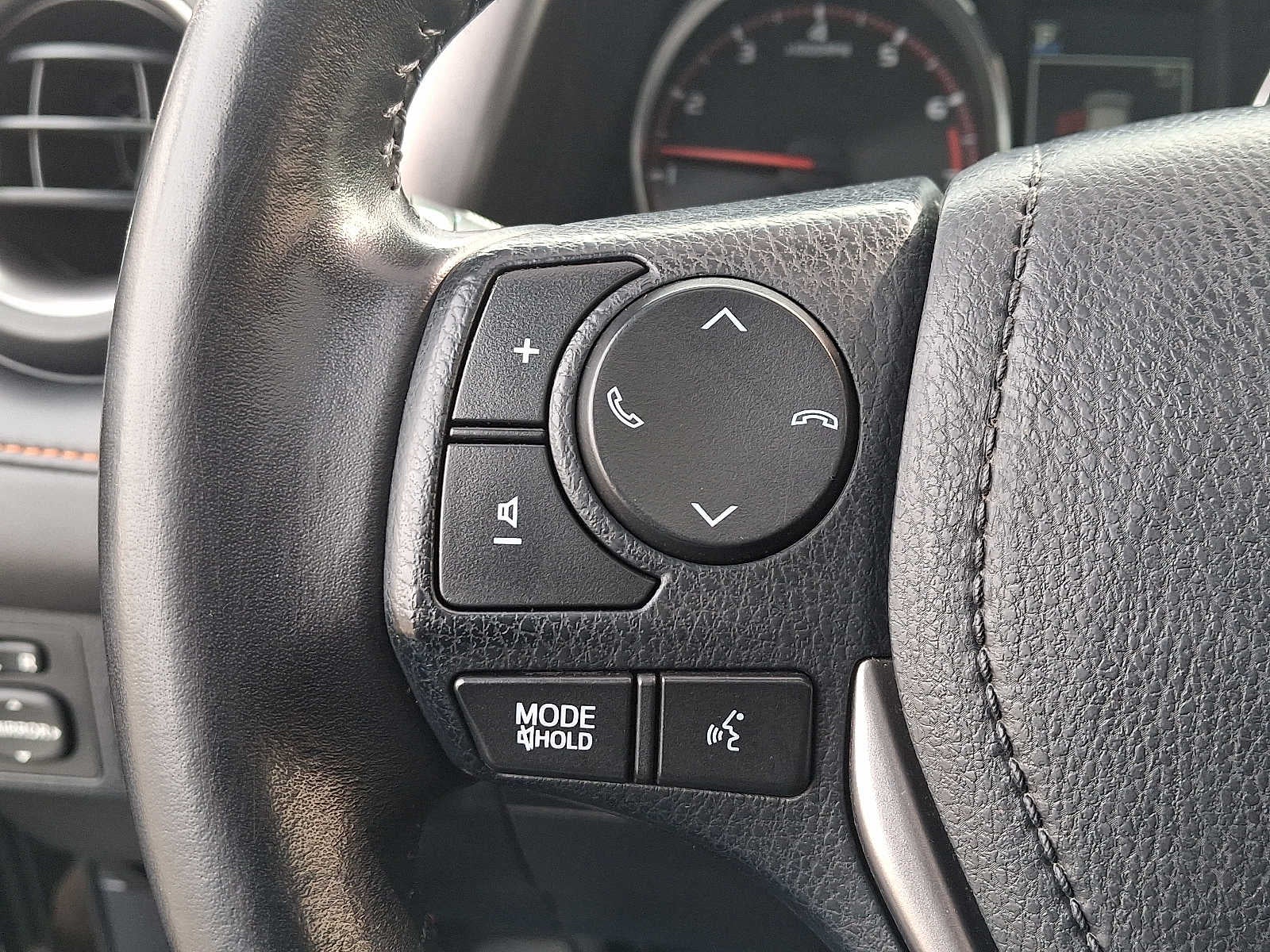 2016 Toyota RAV4 AWD 4dr SE