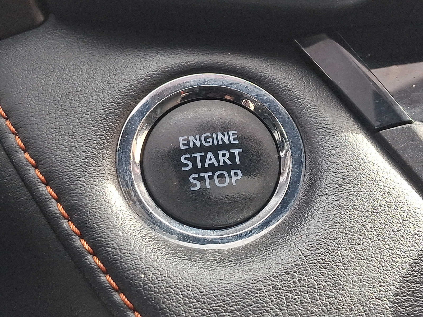 2016 Toyota RAV4 AWD 4dr SE