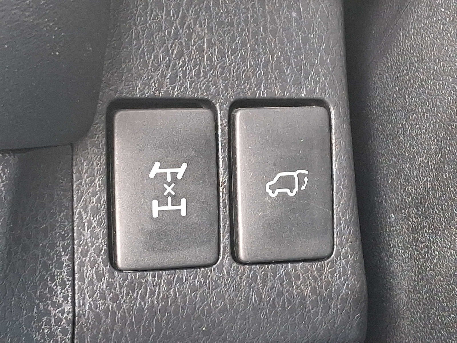 2016 Toyota RAV4 AWD 4dr SE