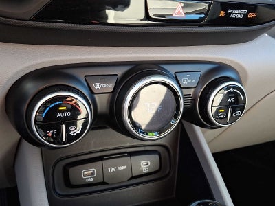 2024 Hyundai Venue SEL IVT