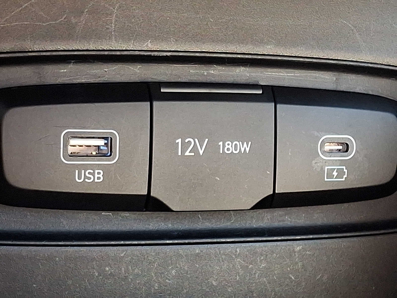 2024 Hyundai Venue SEL IVT