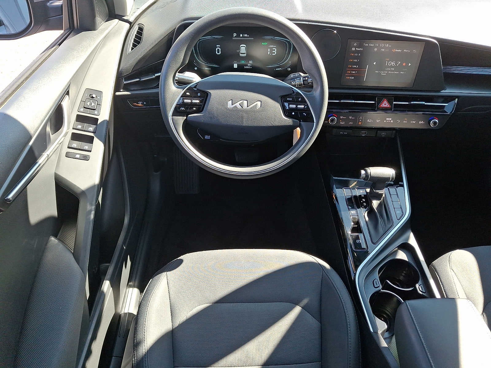 2025 Kia Niro LX FWD