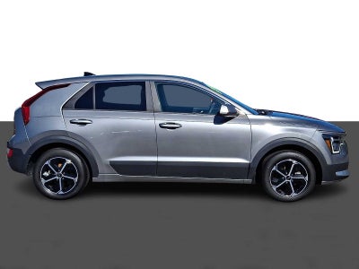 2025 Kia Niro LX FWD