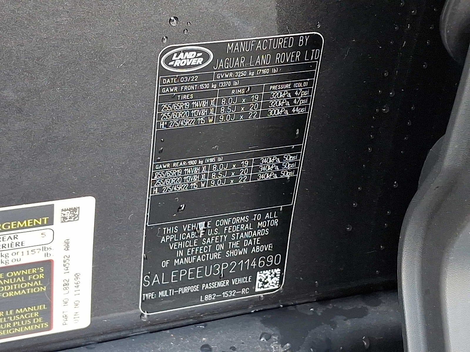 2023 Land Rover Defender 110 SE AWD