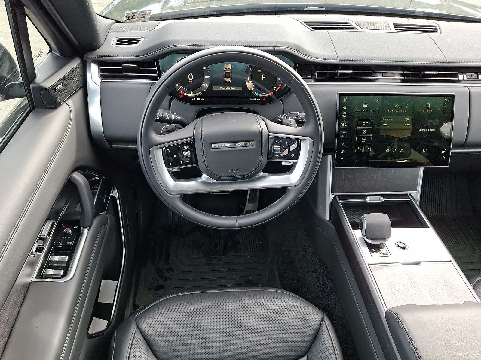 2026 Land Rover Range Rover P400 SE LWB 7 Seat