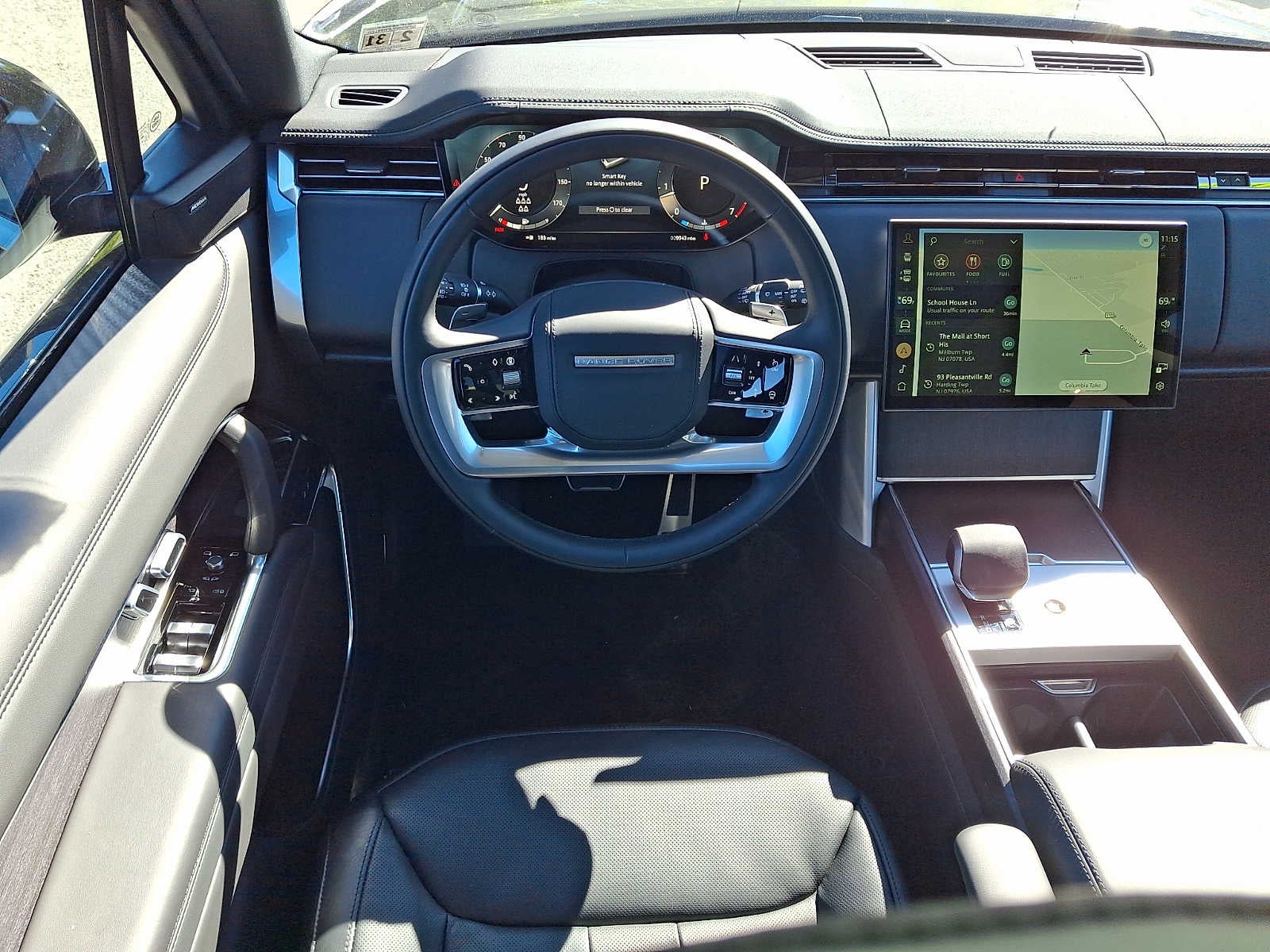 2026 Land Rover Range Rover P400 SE LWB 7 Seat