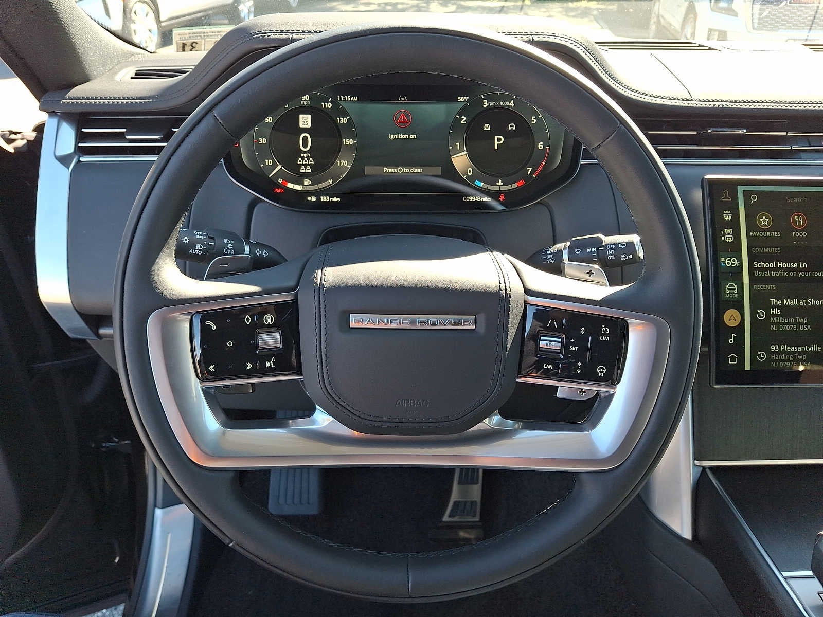 2026 Land Rover Range Rover P400 SE LWB 7 Seat