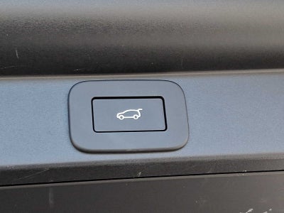 2026 Land Rover Range Rover P400 SE LWB 7 Seat