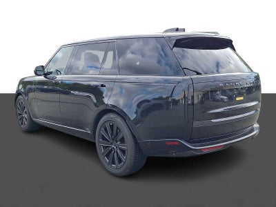 2026 Land Rover Range Rover P400 SE LWB 7 Seat
