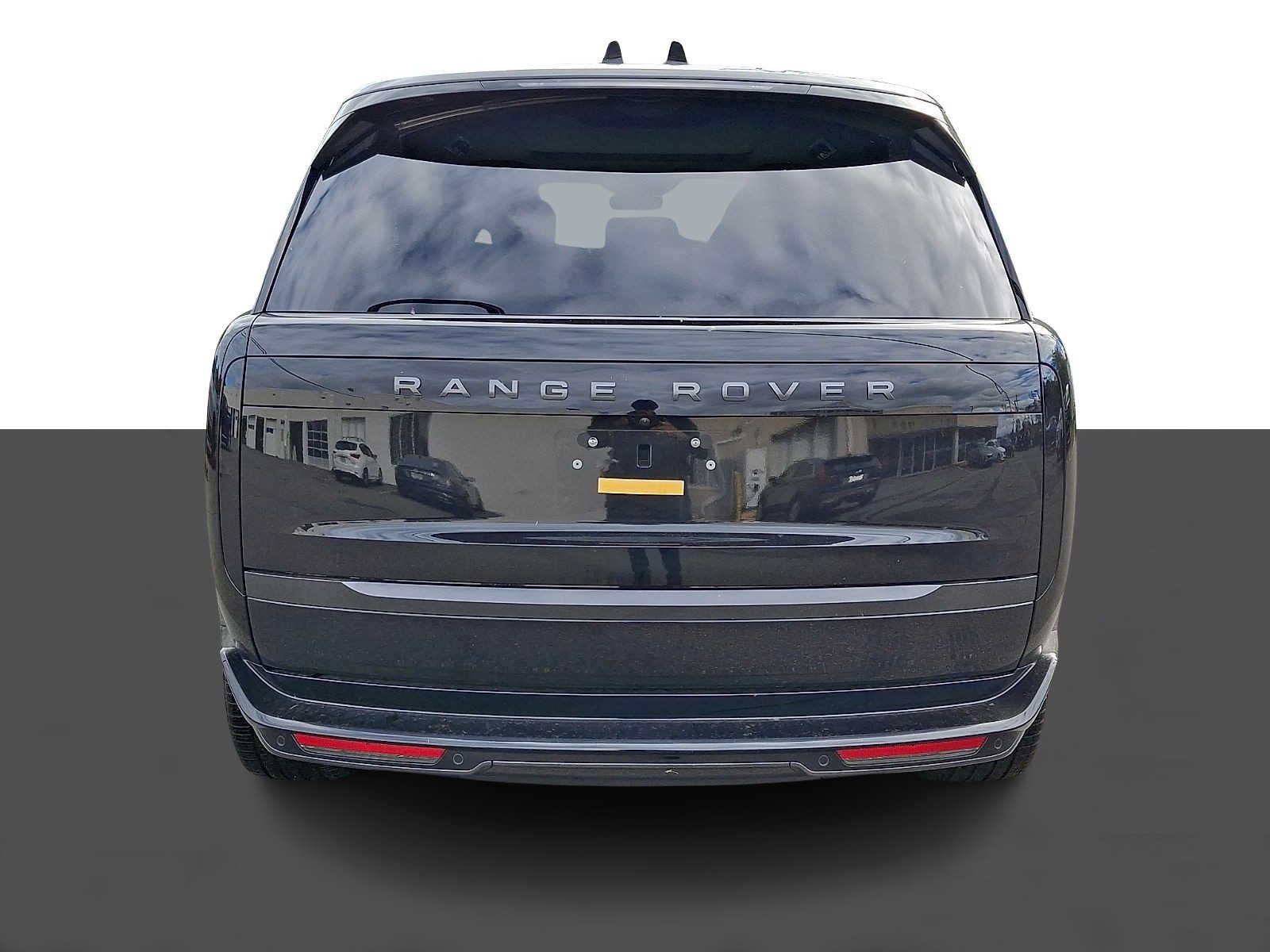 2026 Land Rover Range Rover P400 SE LWB 7 Seat