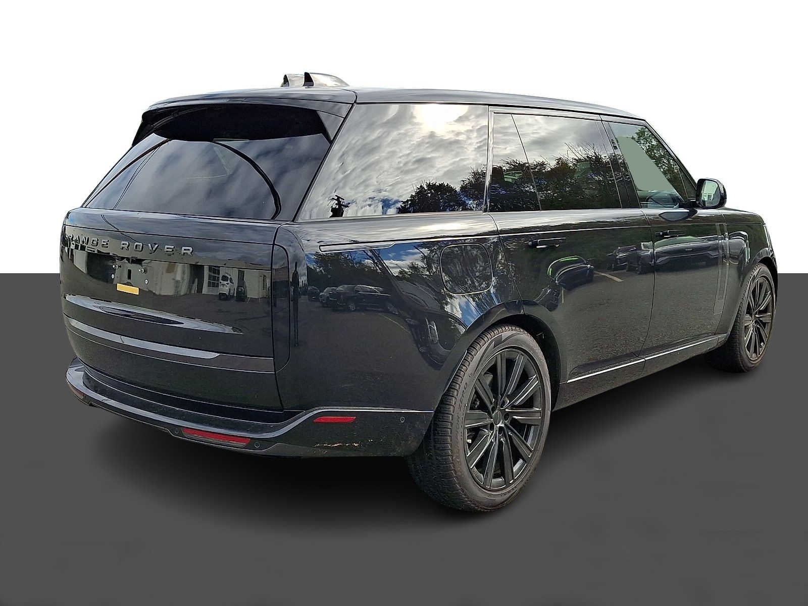 2026 Land Rover Range Rover P400 SE LWB 7 Seat