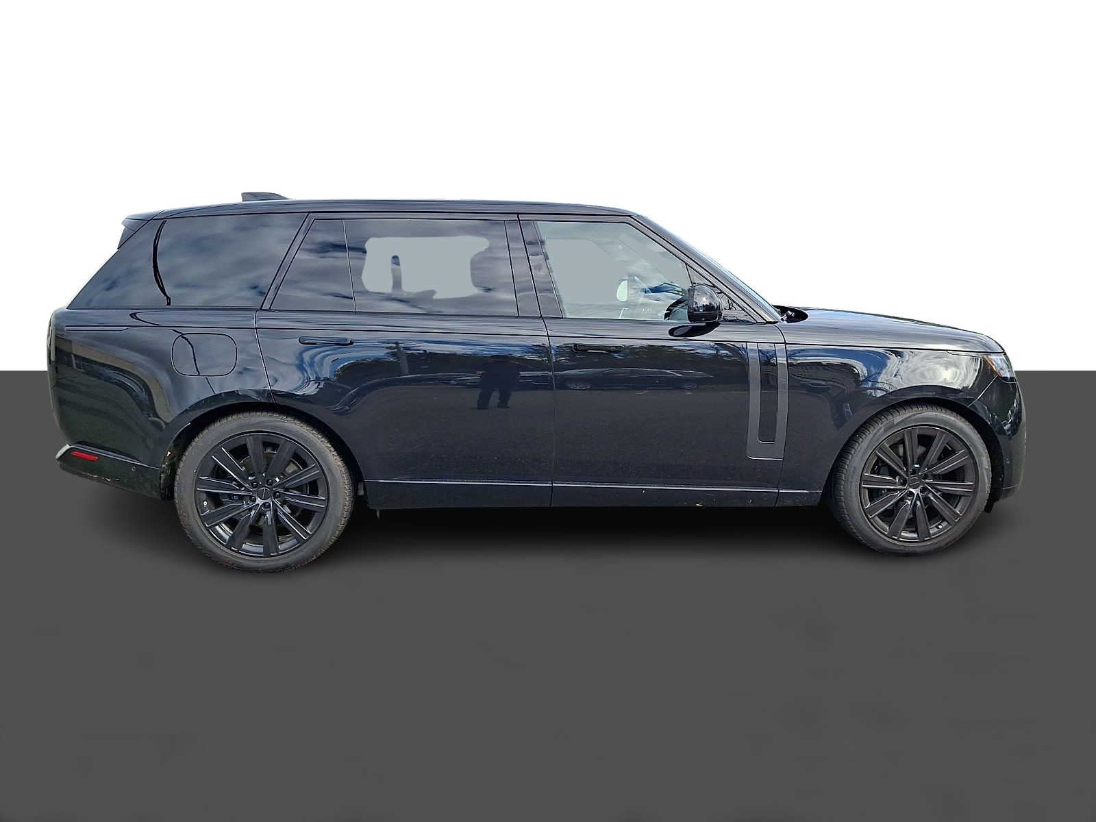 2026 Land Rover Range Rover P400 SE LWB 7 Seat