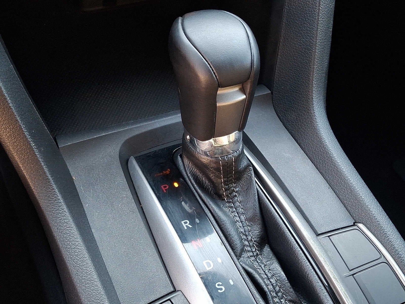 2020 Honda Civic Hatchback Sport CVT