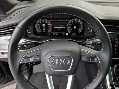 2025 Audi Q8 Premium Plus 55 TFSI quattro