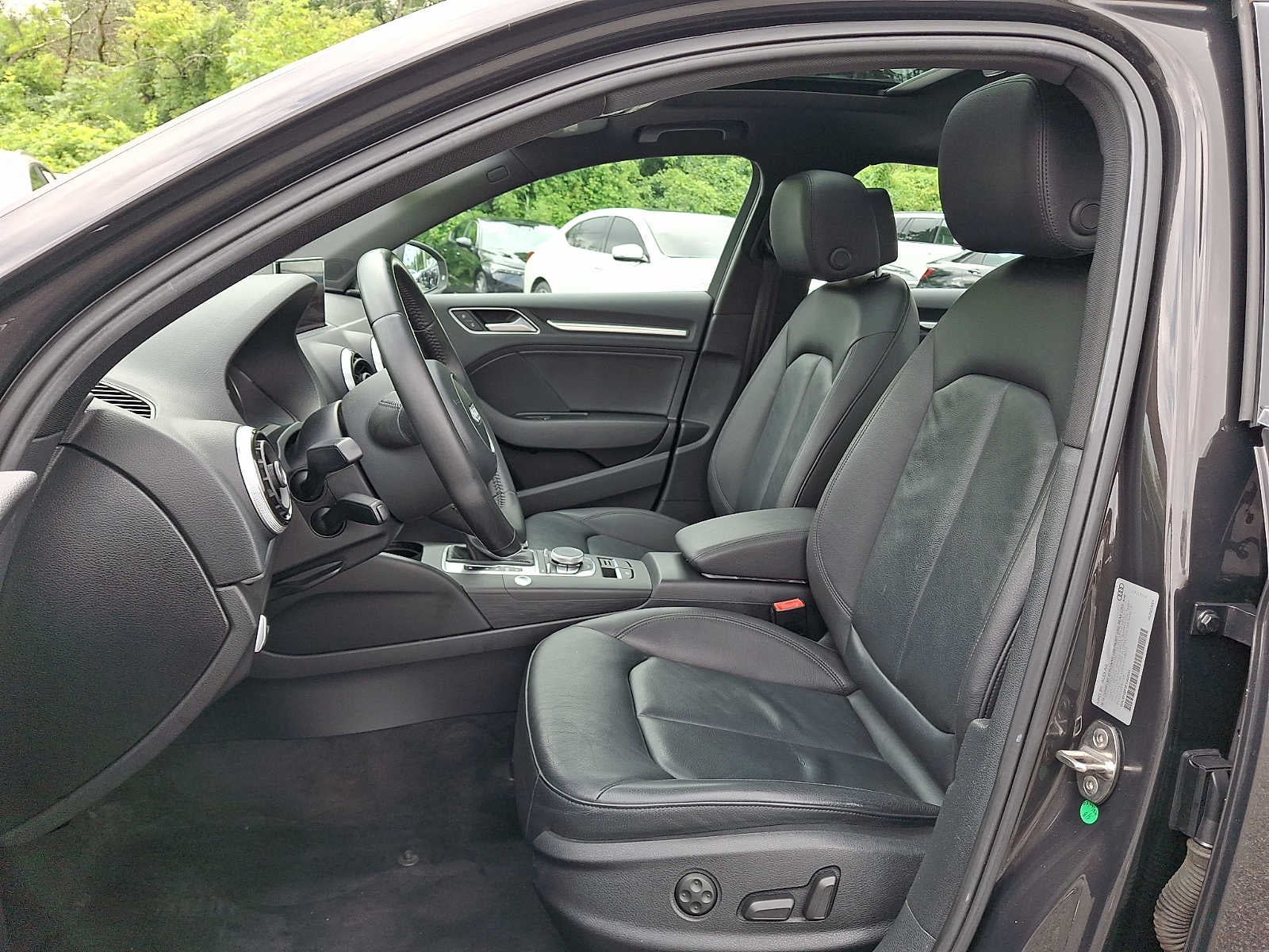 2015 Audi A3 4dr Sdn quattro 2.0T Premium Plus