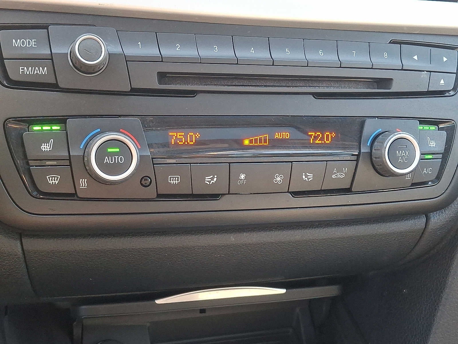 2013 BMW 3 Series 4dr Sdn 328i xDrive AWD SULEV