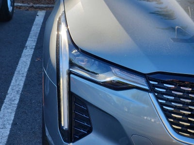 2023 Cadillac CT4 Luxury