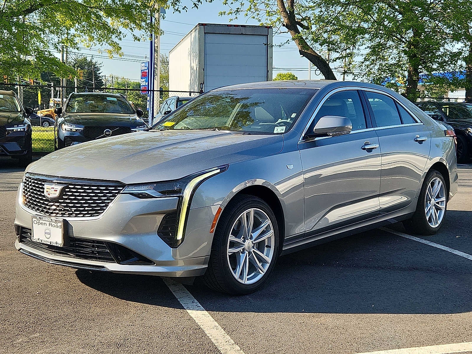 2023 Cadillac CT4 Luxury