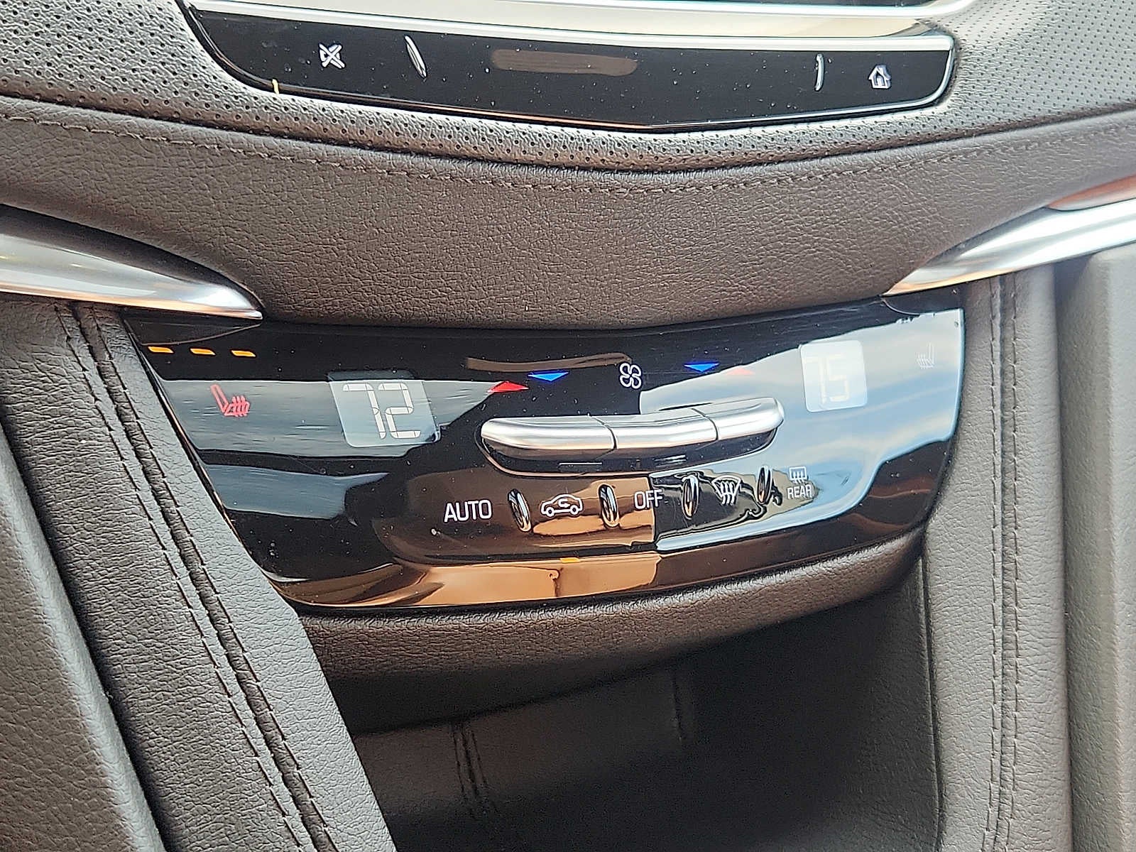 2023 Cadillac XT5 AWD Premium Luxury